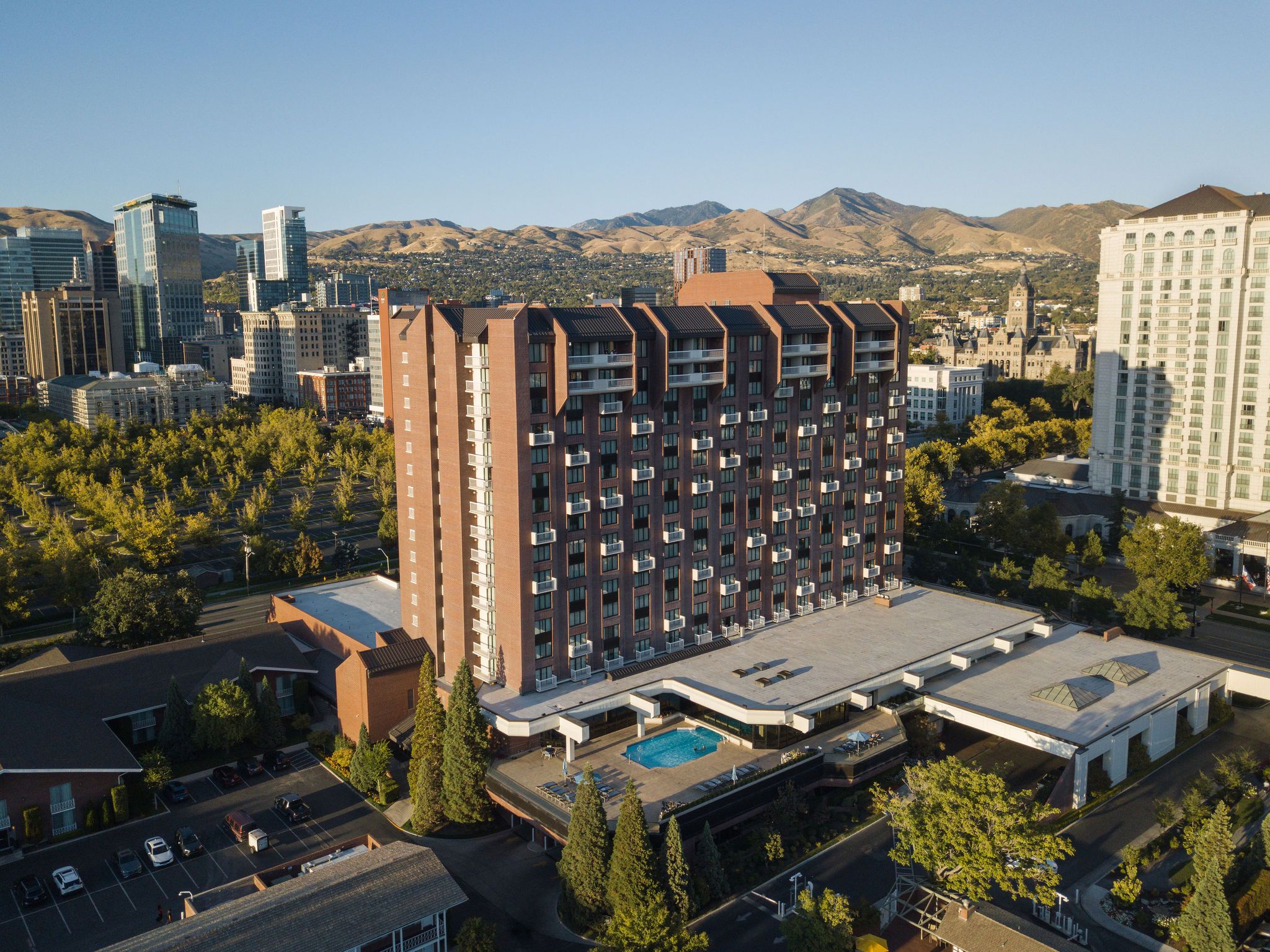 Little America Hotel among the Salt Lake City Skyline